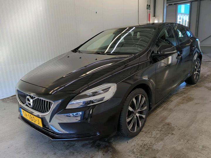 volvo v40 2018 yv1mv32v0k2564344