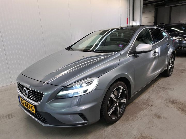 volvo v40 2019 yv1mv32v0k2576665