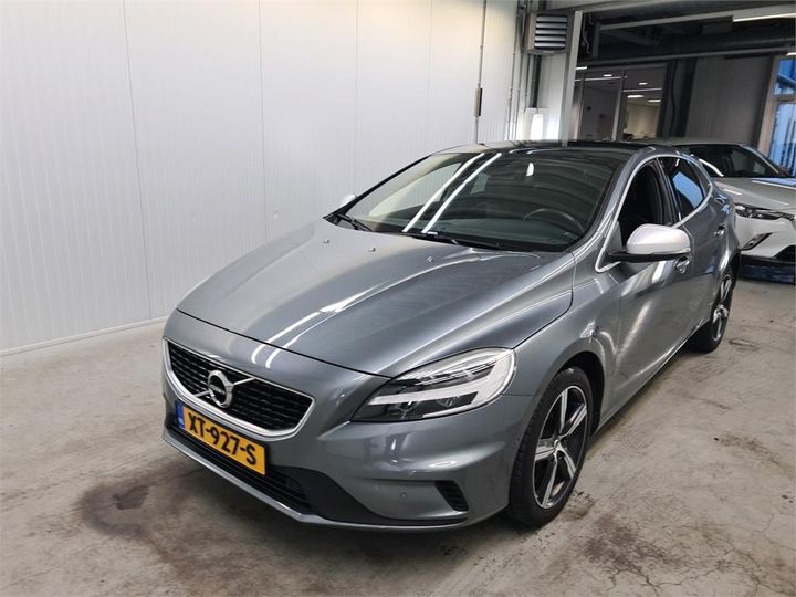 volvo v40 2019 yv1mv32v0k2576728