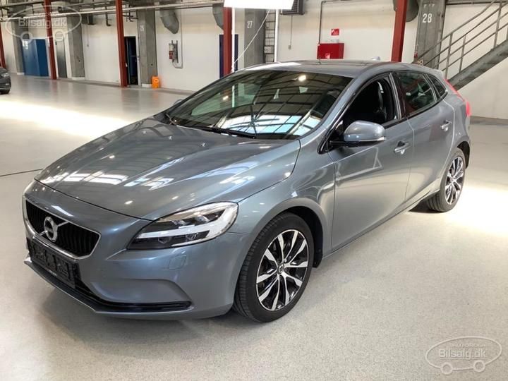 volvo v40 hatchback 2020 yv1mv32v0k2600290