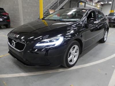 volvo v40 - 2016 2018 yv1mv33v0k2545579