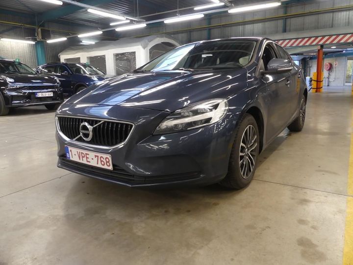 volvo v40 2019 yv1mv33v0k2580488