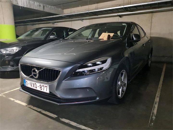 volvo v 40 2019 yv1mv33v0k2591188