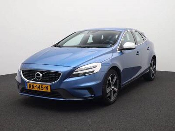 volvo v40 2018 yv1mv41l0j2489132