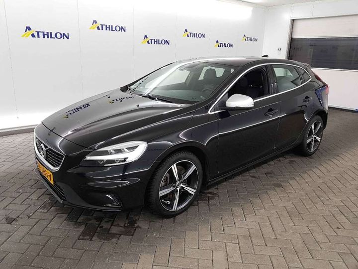 volvo v40 2018 yv1mv41l0j2492131