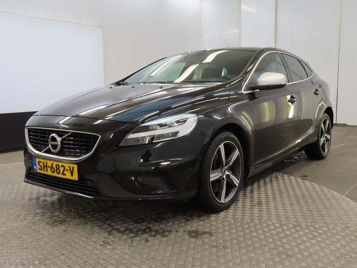 volvo v40 2018 yv1mv41l0j2511008