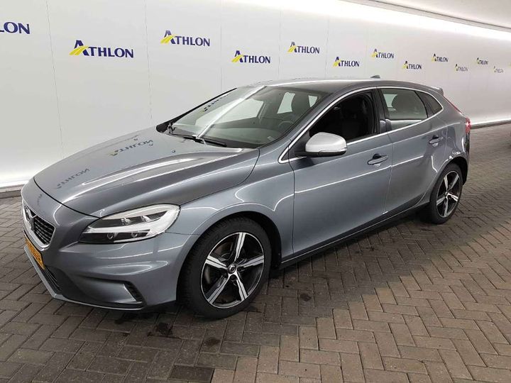 volvo v40 2017 yv1mv41l1j2484362