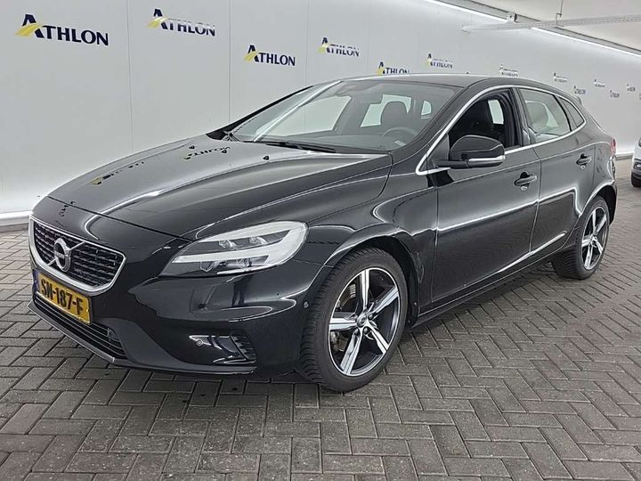 volvo v40 2018 yv1mv41l1j2508777