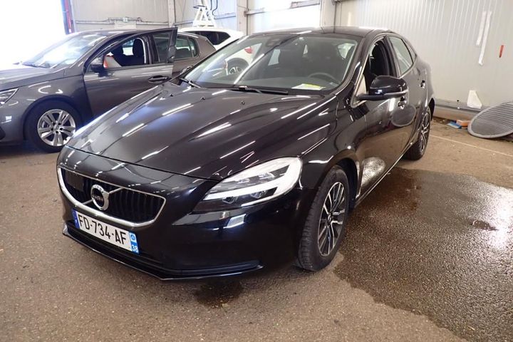 volvo v40 2019 yv1mv70v0k2578475