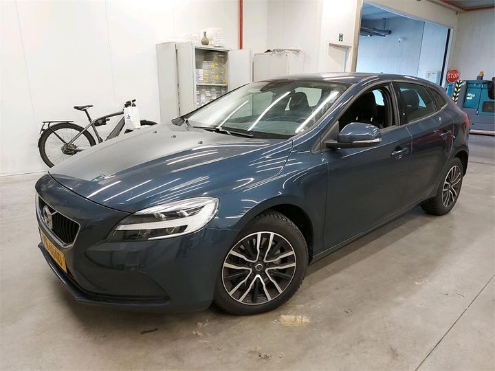 volvo v40 2019 yv1mv70v0k2584948