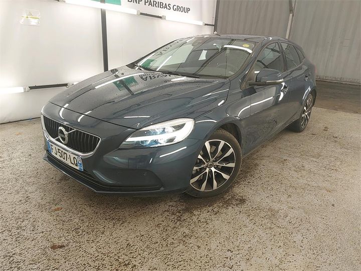 volvo v40 2019 yv1mv70v0k2605961