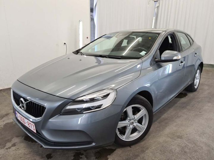 volvo v40 2018 yv1mv70v1k2554211