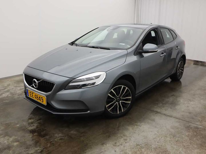 volvo v40 &#3916 2019 yv1mv70v1k2576916