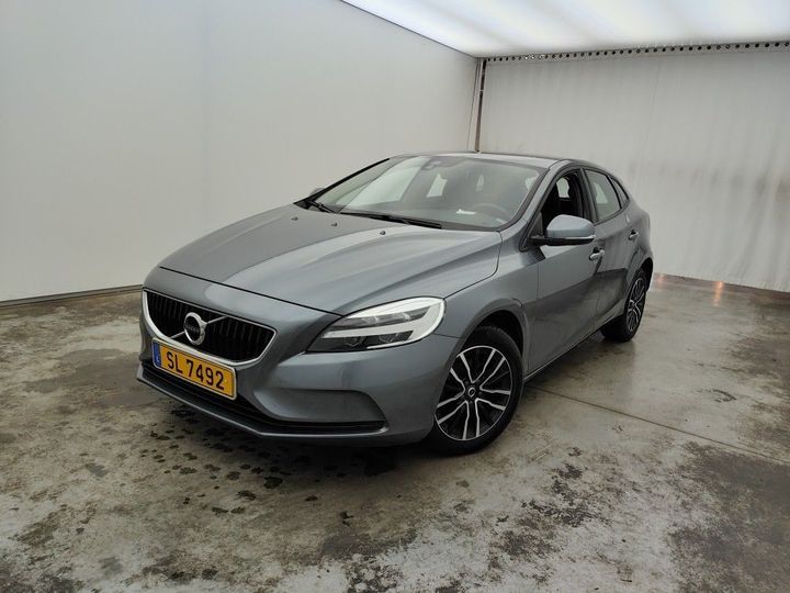 volvo v40 '16 2019 yv1mv70v1k2580846