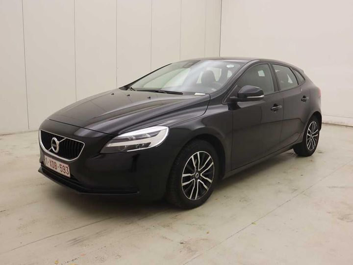 volvo v40 2019 yv1mv70v1k2608379