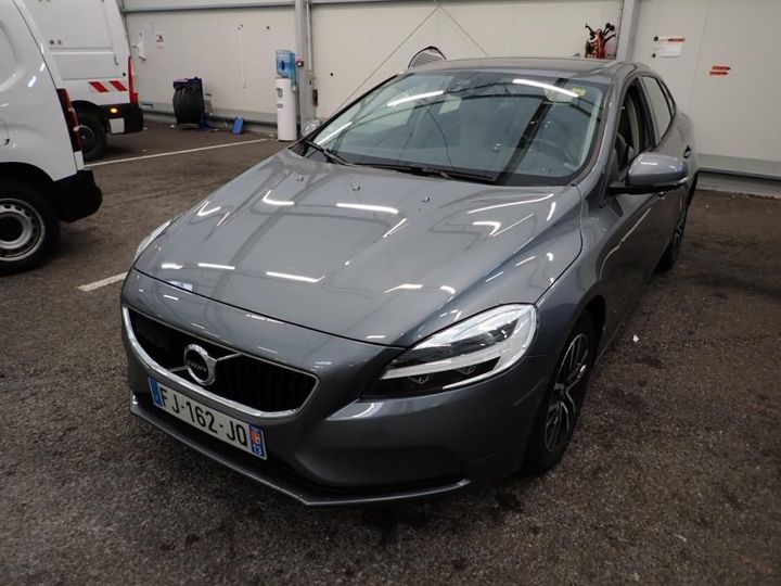 volvo v40 2019 yv1mv72v0k2606145