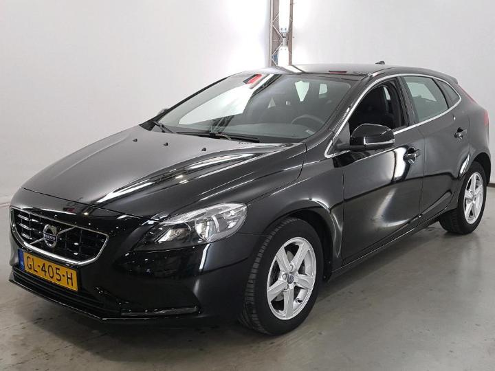 volvo v40 2015 yv1mv7431g2281400