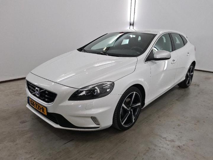 volvo v40 2015 yv1mv7431g2284490