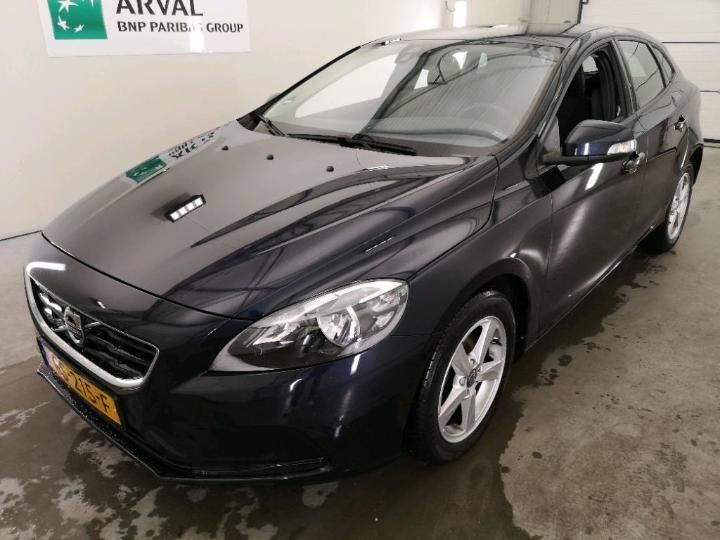 volvo v40 2015 yv1mv7431g2291263