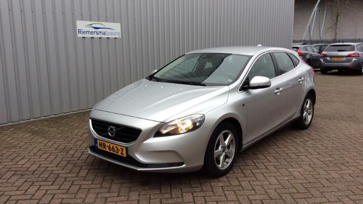 volvo v40 2015 yv1mv7431g2293947