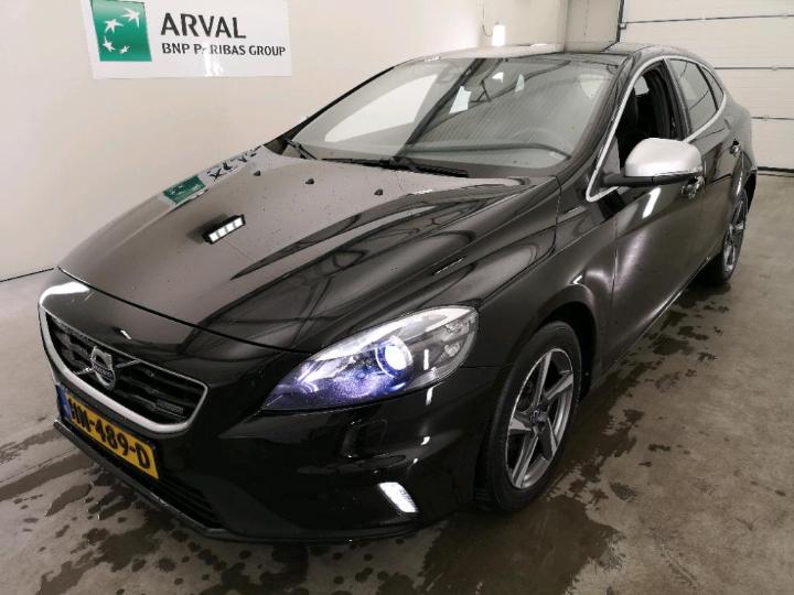 volvo v40 2015 yv1mv7431g2296071