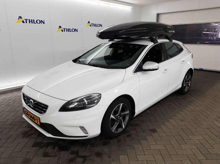 volvo v40 2015 yv1mv7431g2298209