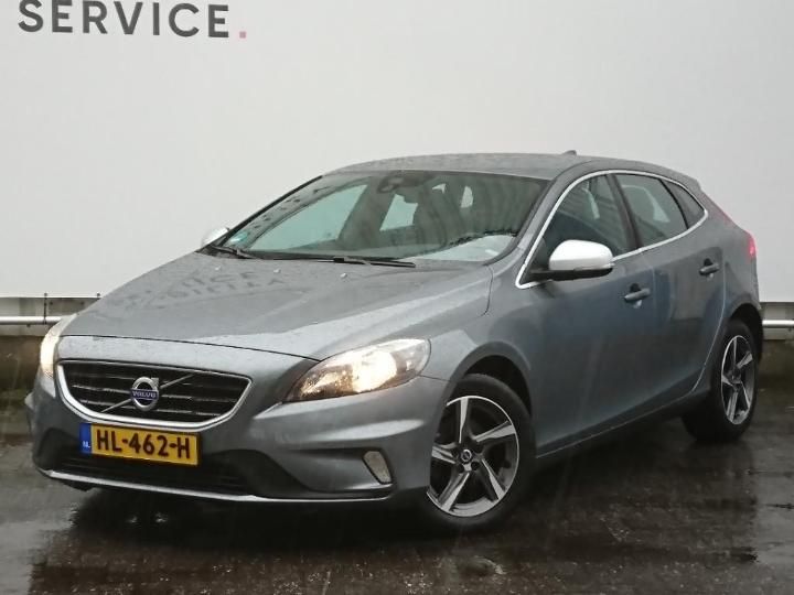 volvo v40 2015 yv1mv7431g2298397