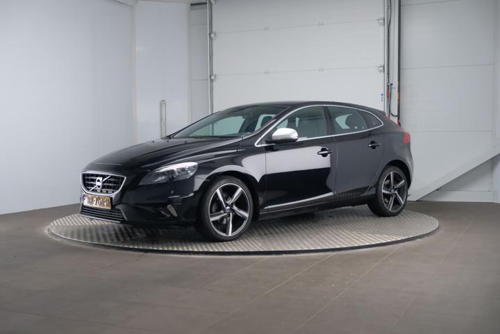 volvo v40 2015 yv1mv7431g2301427