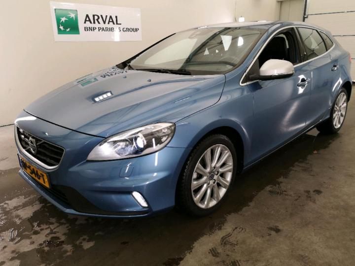 volvo v40 2015 yv1mv7431g2303694