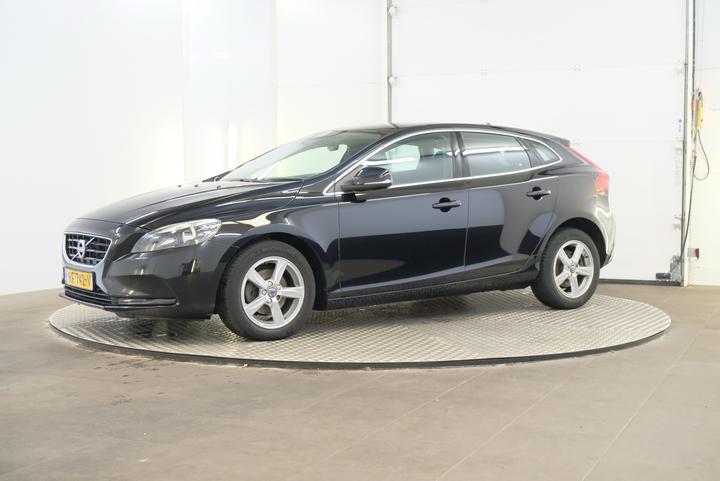 volvo v40 2015 yv1mv7431g2305769