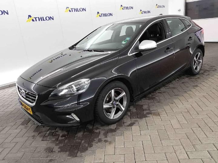 volvo v40 2015 yv1mv7431g2306039