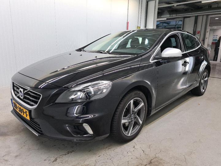 volvo v40 2015 yv1mv7431g2309616