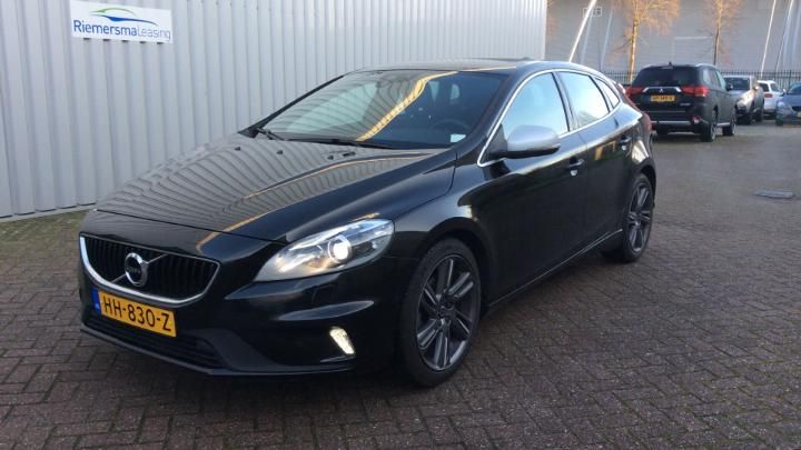 volvo v40 2015 yv1mv7431g2309683