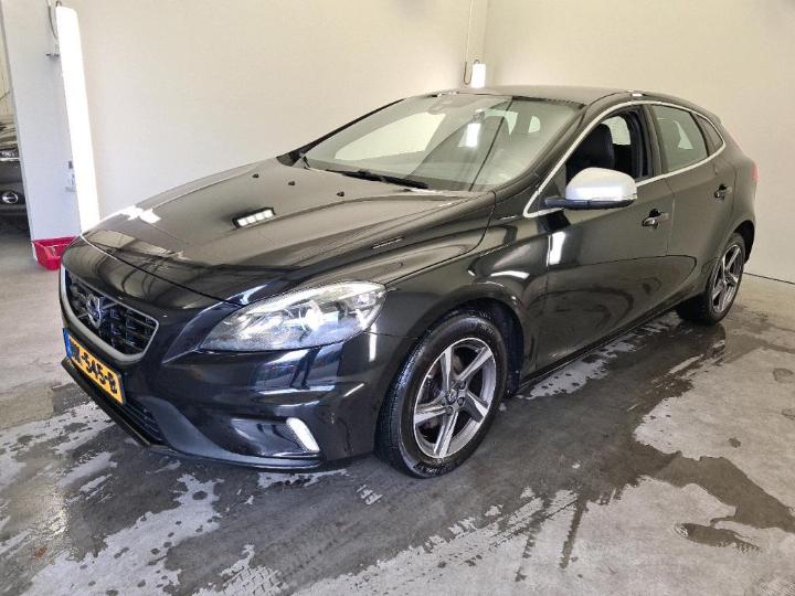 volvo v40 2015 yv1mv7431g2310355