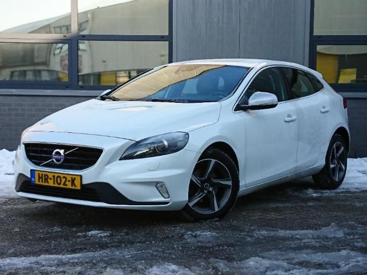 volvo v40 2015 yv1mv7431g2313235