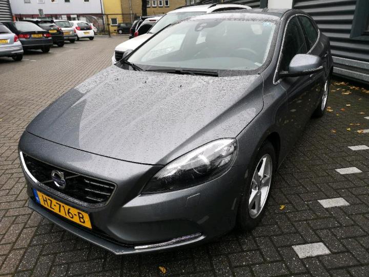 volvo v40 2015 yv1mv7431g2313676