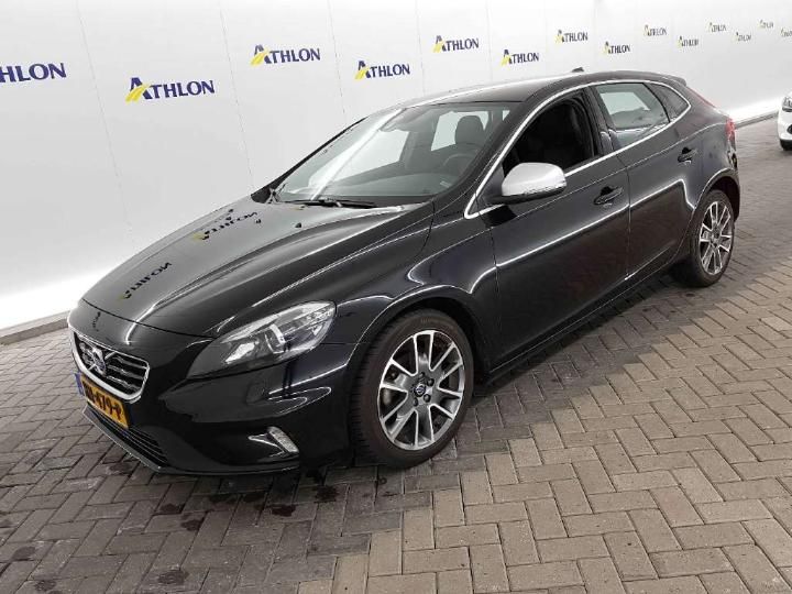 volvo v40 2015 yv1mv7431g2314064