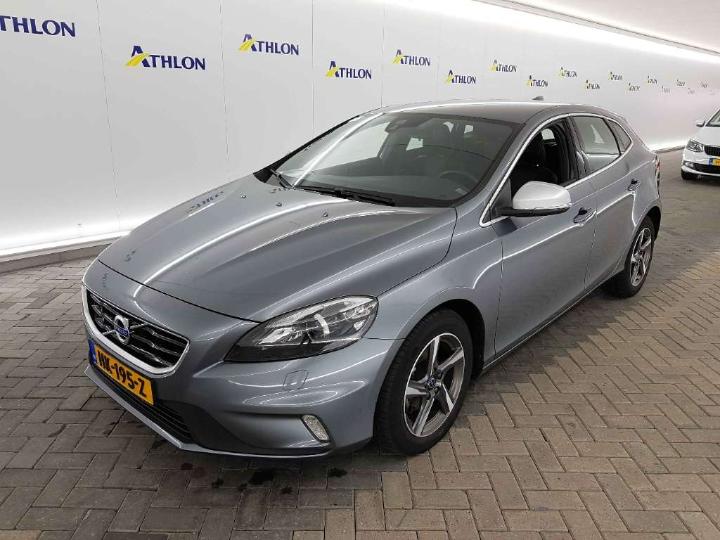 volvo v40 2015 yv1mv7431g2314447