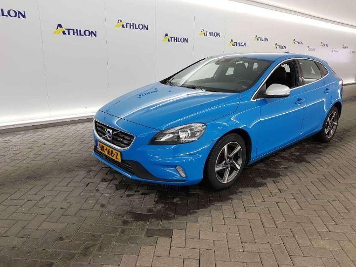 volvo v40 2015 yv1mv7431g2314910