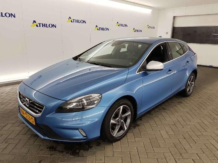 volvo v40 2015 yv1mv7431g2315924