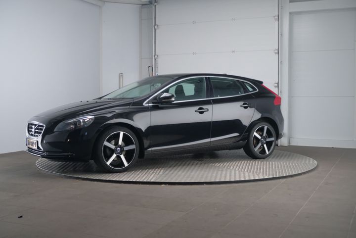 volvo v40 2015 yv1mv7431g2316122