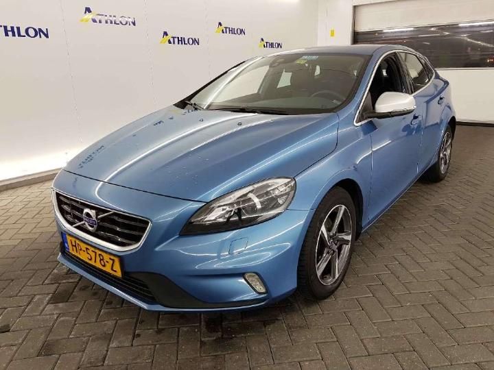 volvo v40 2015 yv1mv7431g2316907