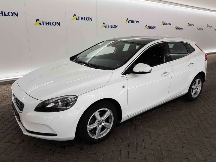 volvo v40 2015 yv1mv7431g2317205