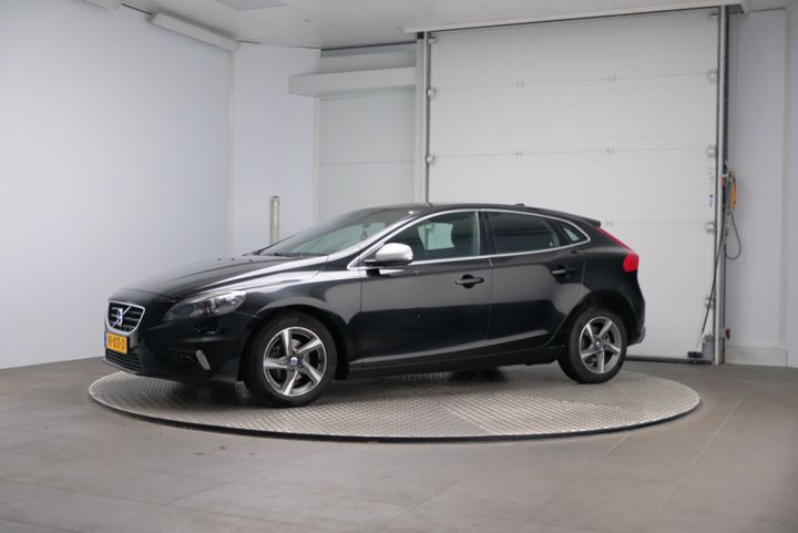 volvo v40 2015 yv1mv7431g2317278