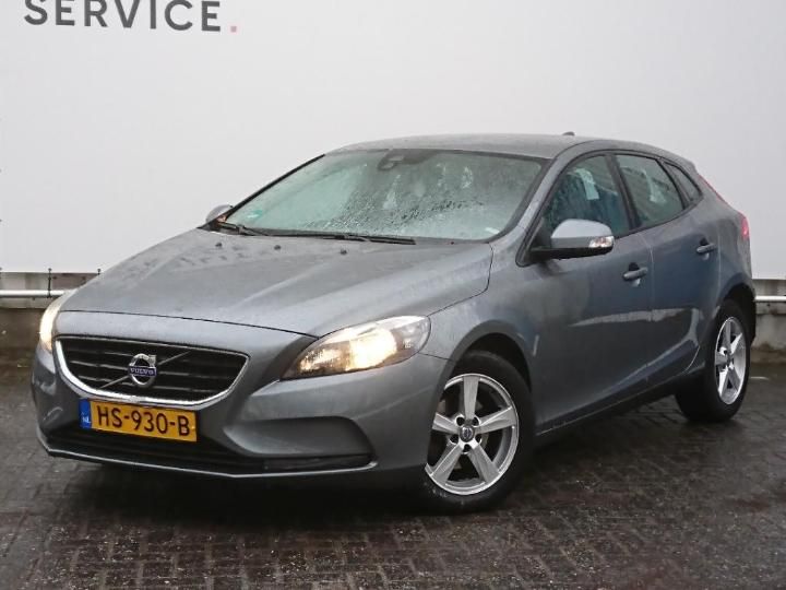 volvo v40 2015 yv1mv7431g2317964