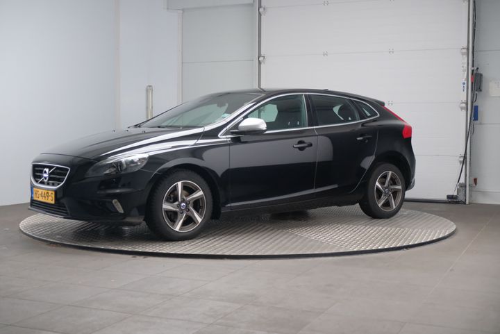 volvo v40 2015 yv1mv7431g2319728