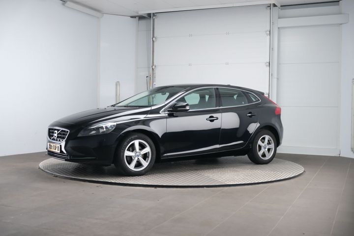 volvo v40 2015 yv1mv7431g2319801