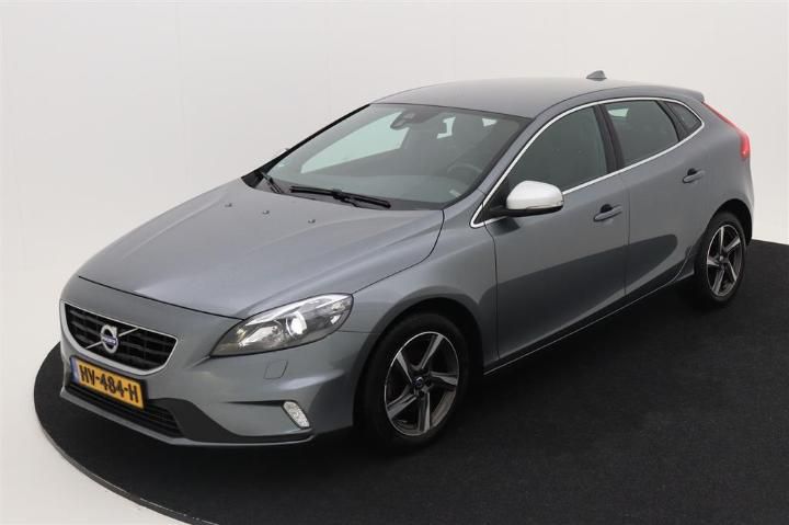 volvo v40 2015 yv1mv7431g2323121