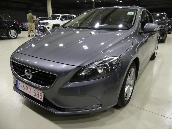 volvo v40 2016 yv1mv7431g2324574