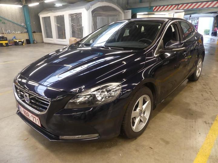 volvo v40 2016 yv1mv7431g2324892